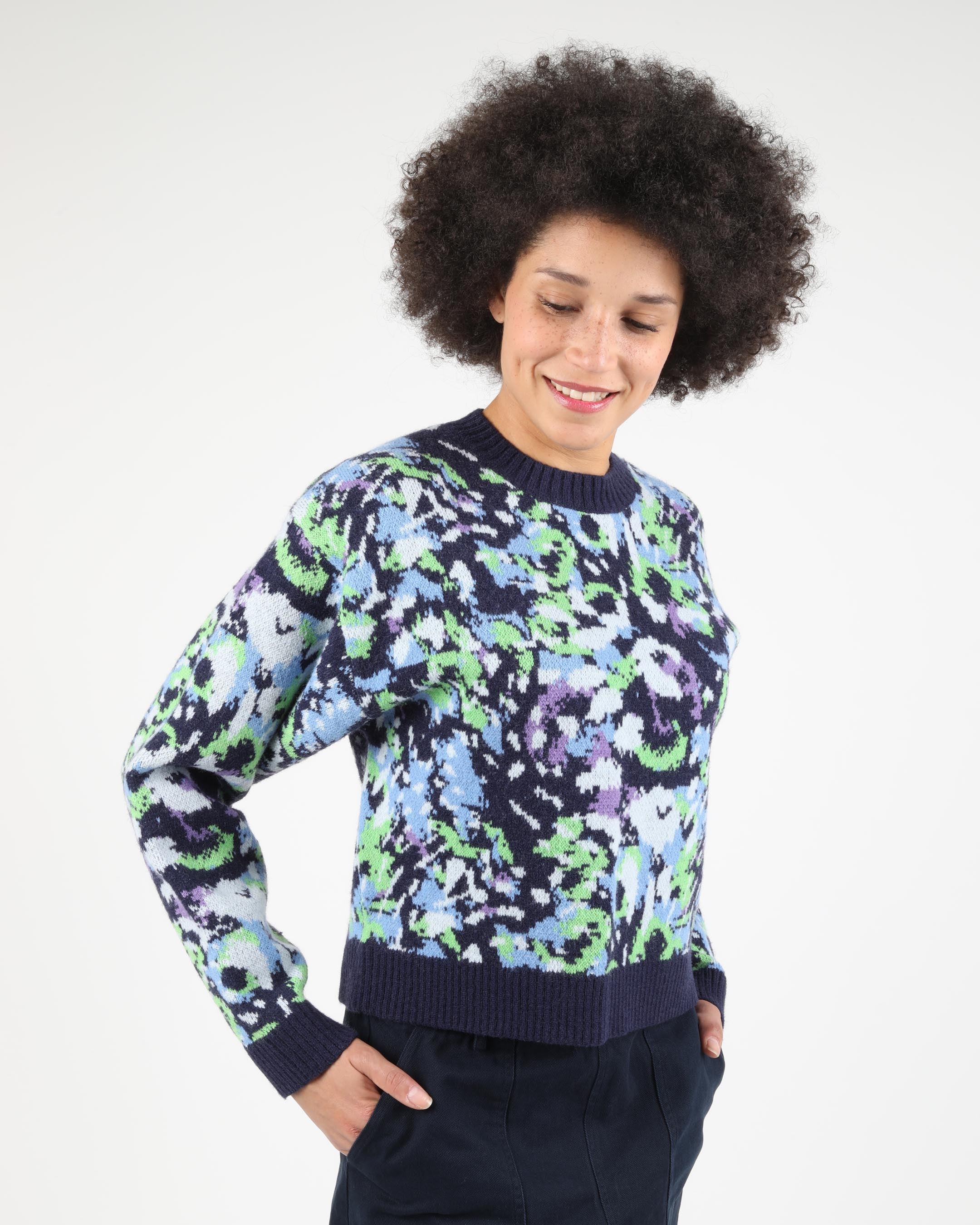 Jacquard Knit Round Neck Pullover – Wemoto Studio