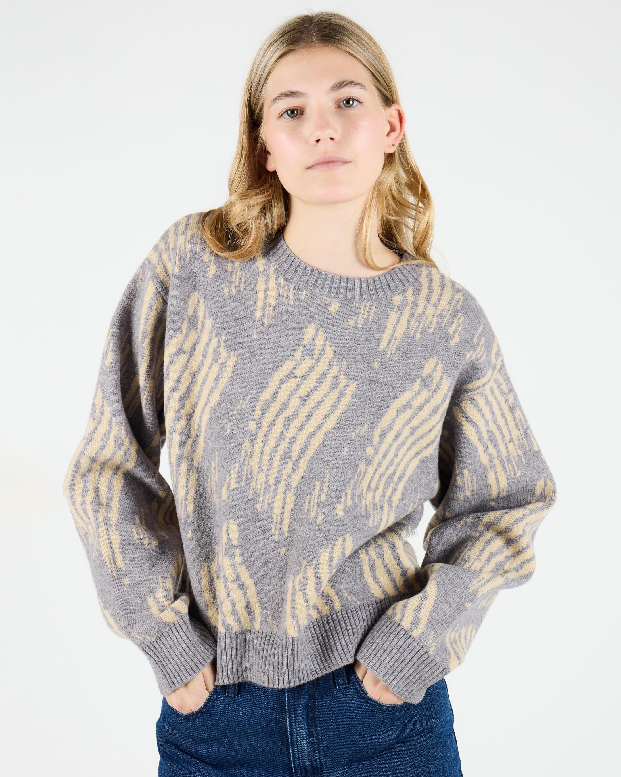 Jacquard Knit Round Neck Pullover – Wemoto Studio