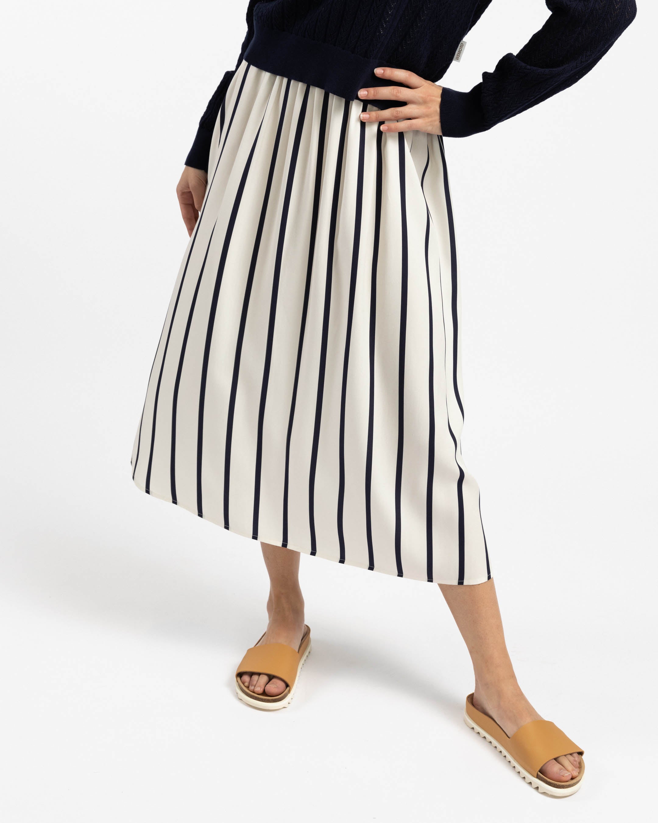 Black and white viscose skirt best sale